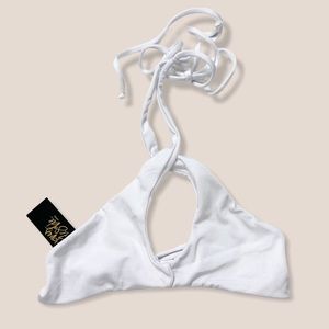 Joues de Sable Sophia Bikini Top in Pearl